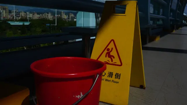 Wet floor accident claims in Tynemouth